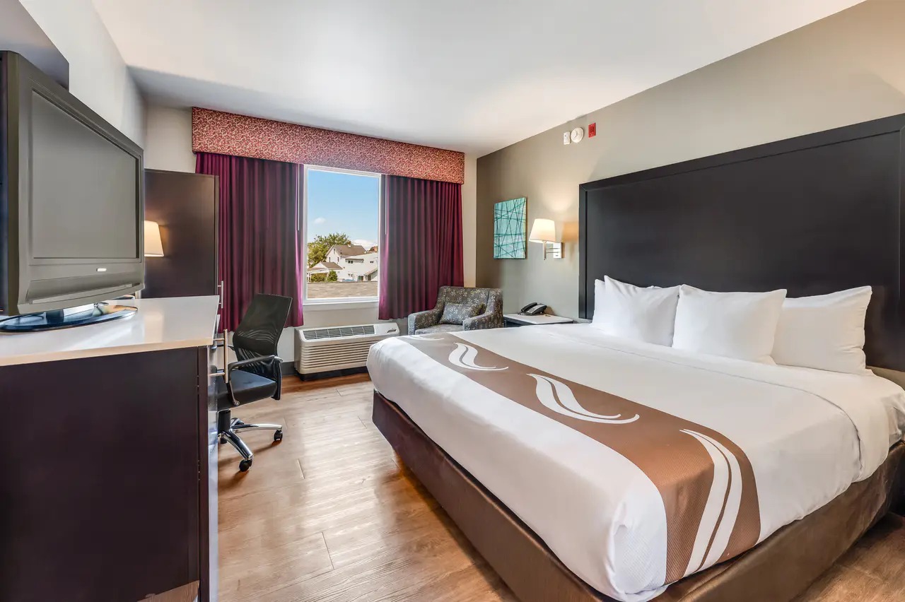 Single Bed Room